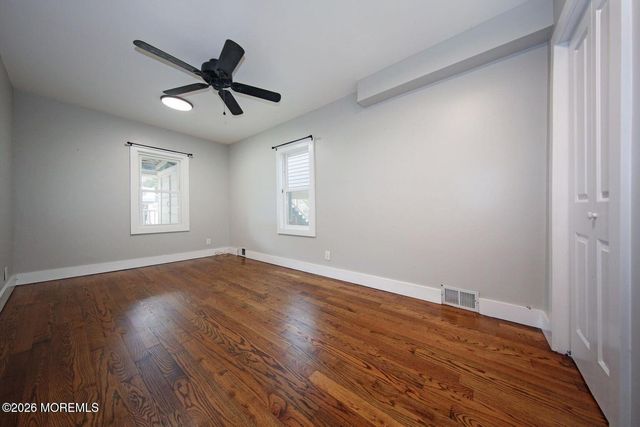 86 Seadrift Avenue, Highlands, NJ 07732