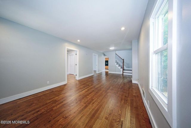 86 Seadrift Avenue, Highlands, NJ 07732