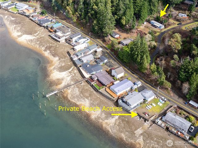 71 NE Bald Point Court, Tahuya, WA 98588