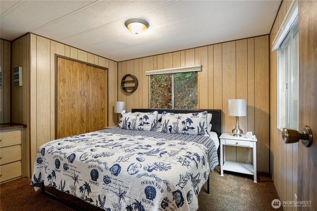 71 NE Bald Point Court, Tahuya, WA 98588