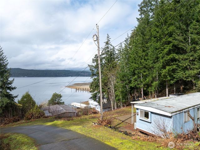 71 NE Bald Point Court, Tahuya, WA 98588