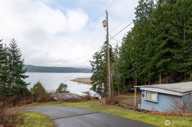 71 NE Bald Point Court, Tahuya, WA 98588