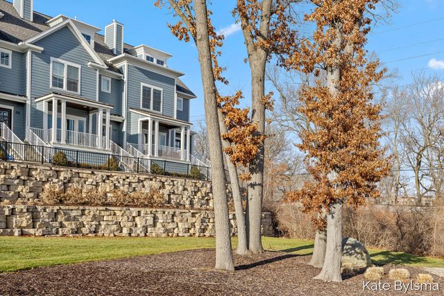 657 Greenslate Drive, Ada, MI 49301