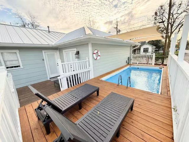 3618 Elysian Street, Houston, TX 77009