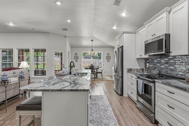 4004 Sandra Lane, Jonesboro, AR 72404