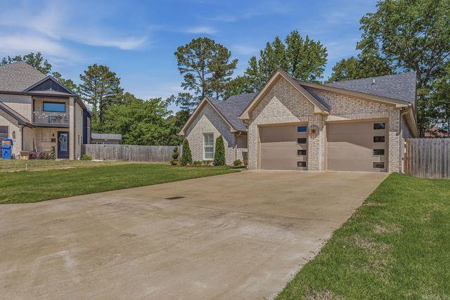 4004 Sandra Lane, Jonesboro, AR 72404