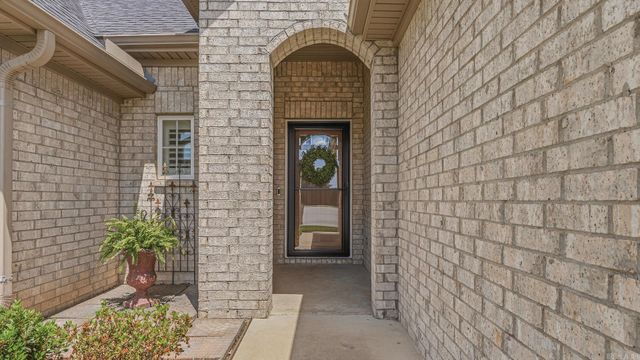 4004 Sandra Lane, Jonesboro, AR 72404