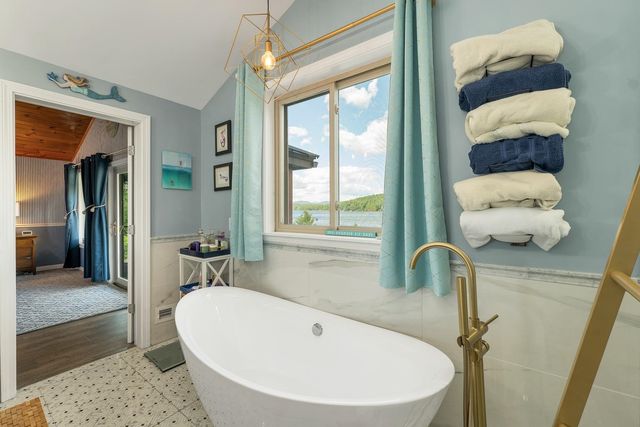 66 Needle Eye Road, Meredith, NH 03253
