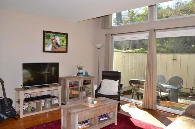 1235 Terra Nova Boulevard, Pacifica, CA 94044