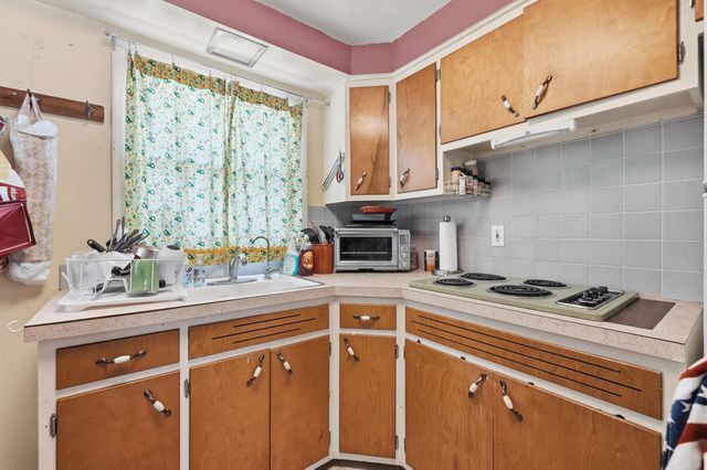 7030 S 1195 E, Hudson, IN 46747