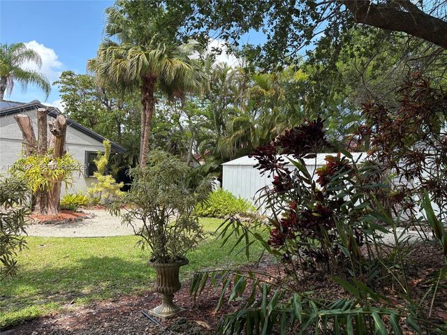 15364 SW 151st Ter, Miami, FL 33196