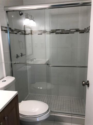 15364 SW 151st Ter, Miami, FL 33196