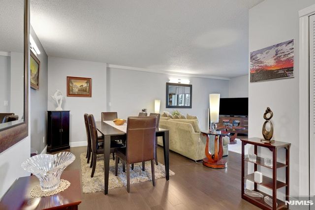 200 Winston Drive 106, Cliffside Park, NJ 07010