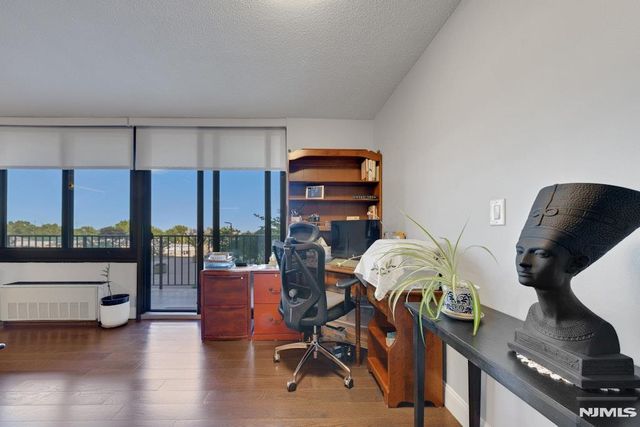 200 Winston Drive 106, Cliffside Park, NJ 07010