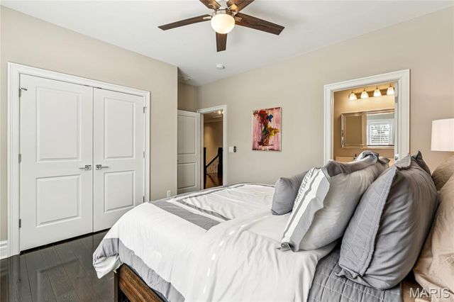 1 Tuscany Park, Clayton, MO 63105