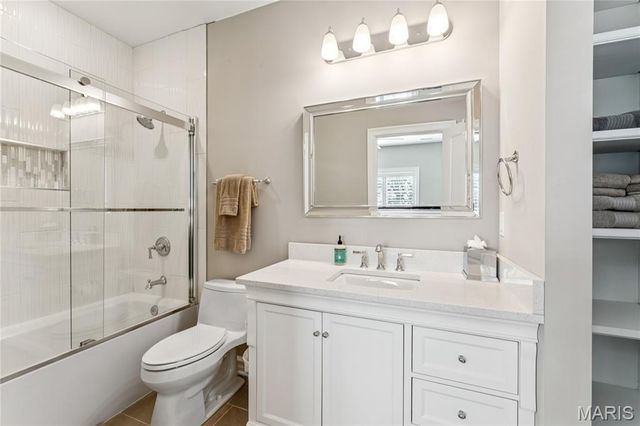 1 Tuscany Park, Clayton, MO 63105