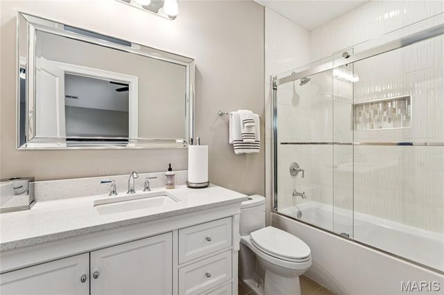 1 Tuscany Park, Clayton, MO 63105