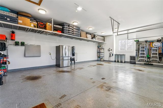 1 Tuscany Park, Clayton, MO 63105