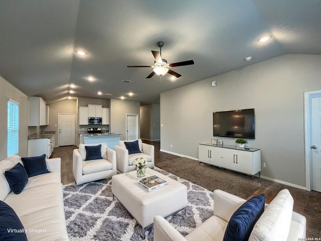 6912 Cetera Crossing, Converse, TX 78109