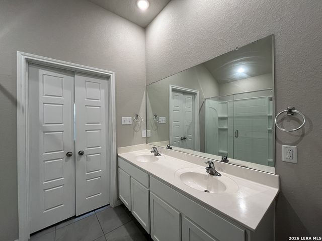 6912 Cetera Crossing, Converse, TX 78109