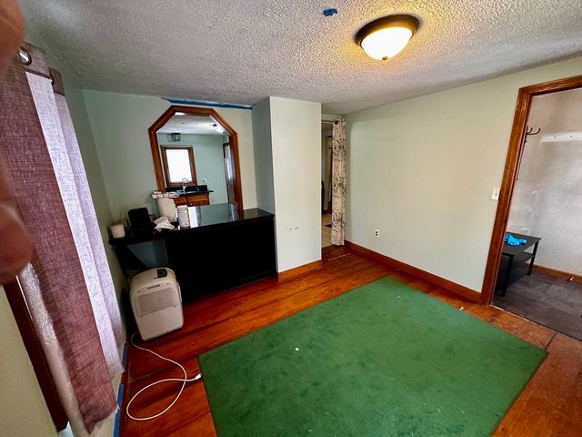 103 Smithville Rd, New Ipswich, NH 03071