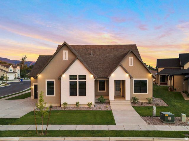 551 W SUMMERHILL LN, Centerville, UT 84014
