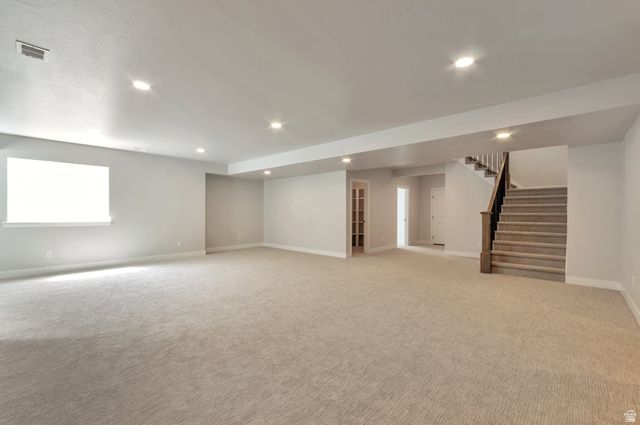 551 W SUMMERHILL LN, Centerville, UT 84014