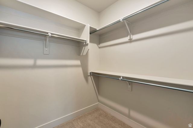 551 W SUMMERHILL LN, Centerville, UT 84014