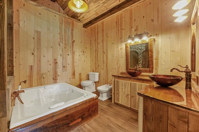 7101 County Road 1037, Blue Ridge, TX 75424