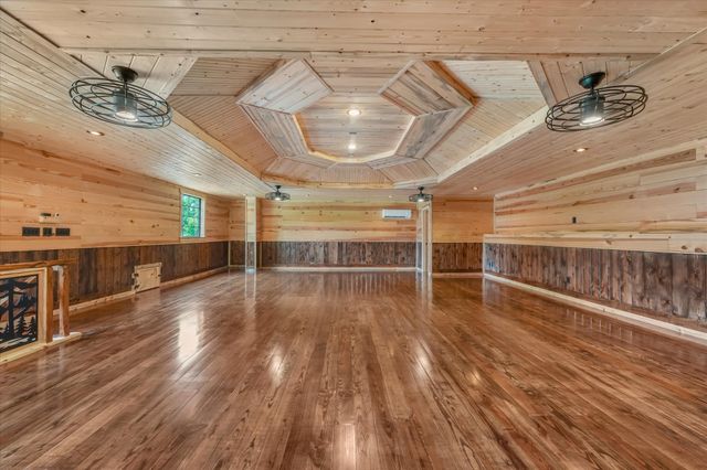 7101 County Road 1037, Blue Ridge, TX 75424