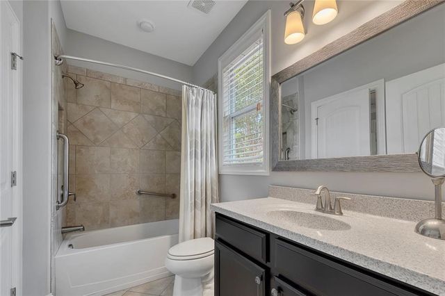 535 Audubon Circle, Woodstock, GA 30188
