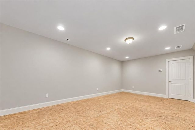 535 Audubon Circle, Woodstock, GA 30188