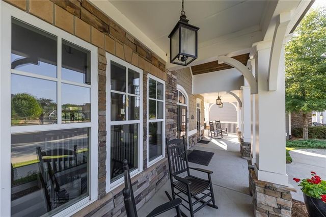 535 Audubon Circle, Woodstock, GA 30188