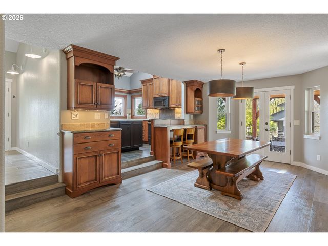 37817 Se HIDDEN FALLS Rd, Washougal, WA 98671