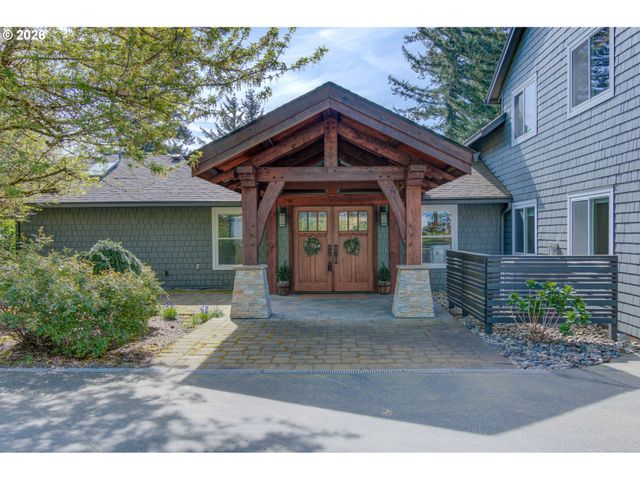 37817 Se HIDDEN FALLS Rd, Washougal, WA 98671