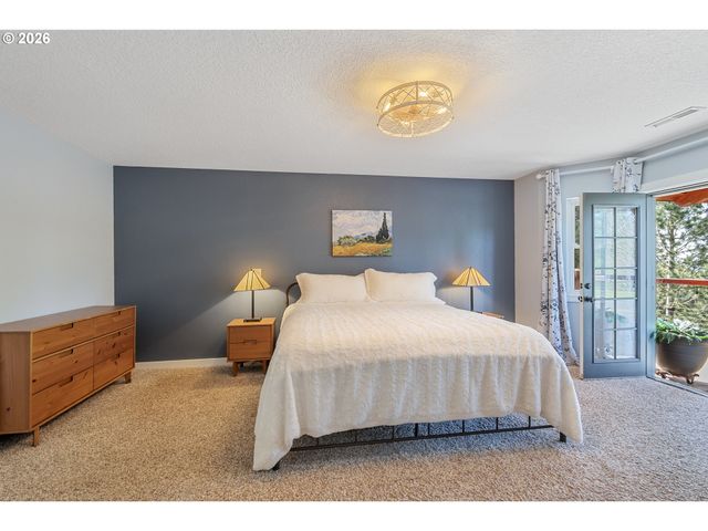 37817 Se HIDDEN FALLS Rd, Washougal, WA 98671