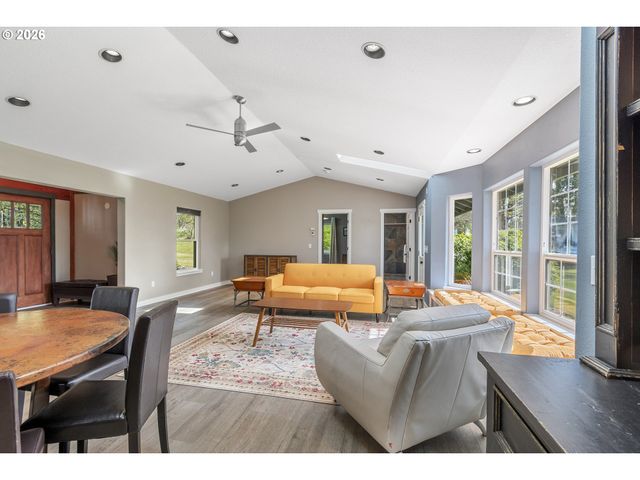 37817 Se HIDDEN FALLS Rd, Washougal, WA 98671