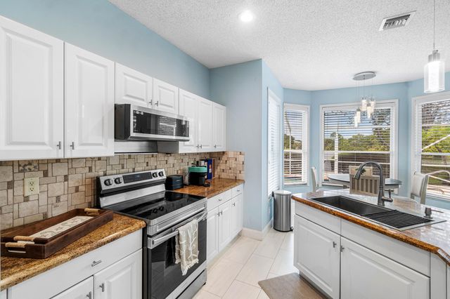 4180 Manor Forest Trail, Boynton Beach, FL 33436