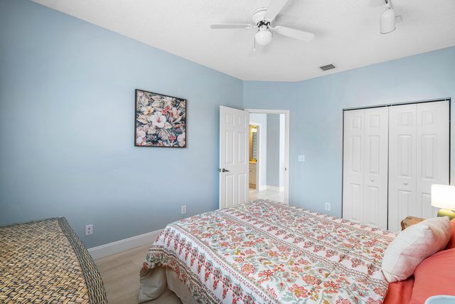 4180 Manor Forest Trail, Boynton Beach, FL 33436