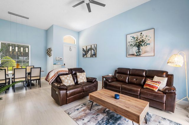 4180 Manor Forest Trail, Boynton Beach, FL 33436
