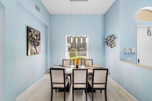 4180 Manor Forest Trail, Boynton Beach, FL 33436