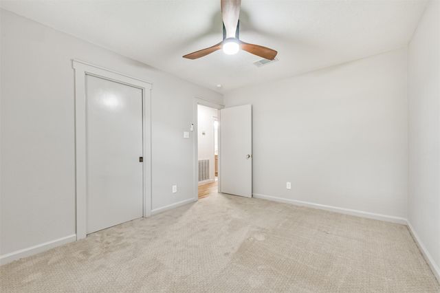 1413 23rd Avenue N, Texas City, TX 77590