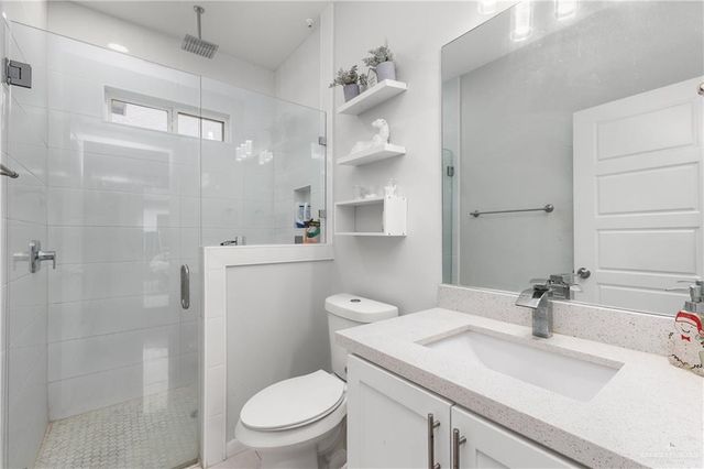 1229 W Franklin Avenue, Alton, TX 78573