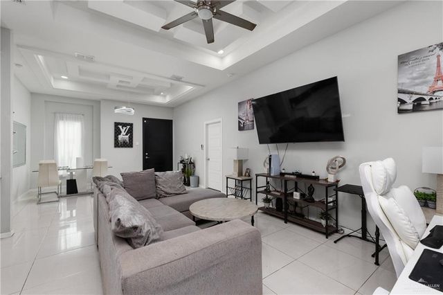 1229 W Franklin Avenue, Alton, TX 78573