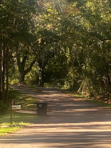 2712 Brenner Pass, Tallahassee, FL 32303