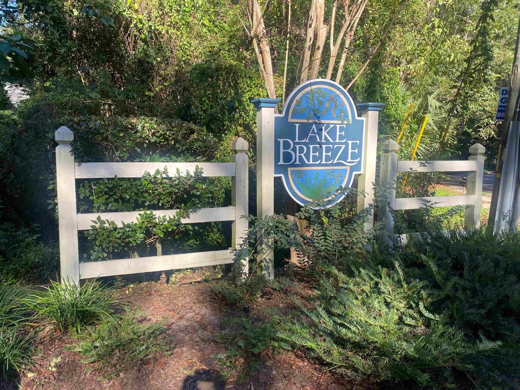 2712 Brenner Pass, Tallahassee, FL 32303