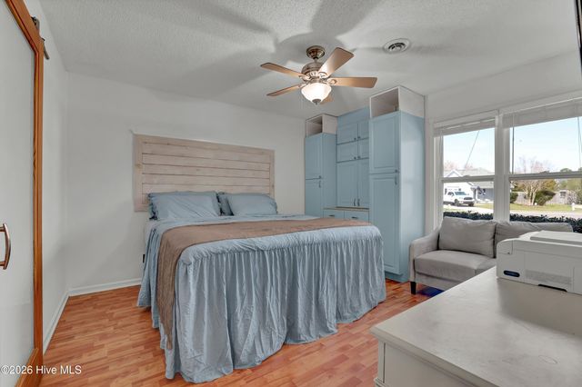 2217 Loblolly Court, Wilmington, NC 28411