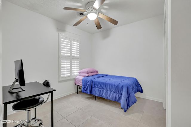 2217 Loblolly Court, Wilmington, NC 28411