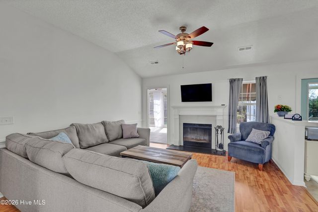 2217 Loblolly Court, Wilmington, NC 28411