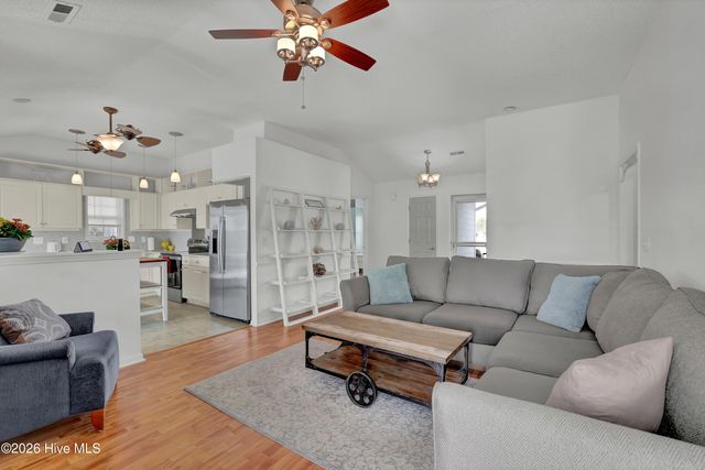 2217 Loblolly Court, Wilmington, NC 28411